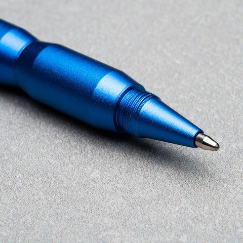 Close up of the ballpoint tip of the FO - Forever Made In Italy "Modula" Pen in blue aluminum body.