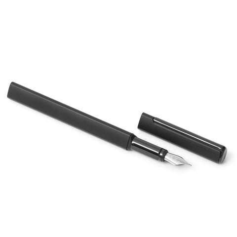Pininfarina Segno "PF ONE Fountain Pen" in its black version uncapped.