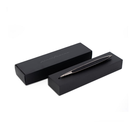 Pininfarina Cambiano Black Edition with Painted Desk Stand