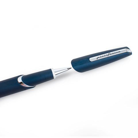 Pininfarina Segno "PF TWO" in its dark blue rollerball version uncapped.