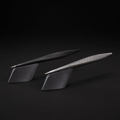 Pininfarina Speedform Transitions collections in its Titanium and silver versions on their stands