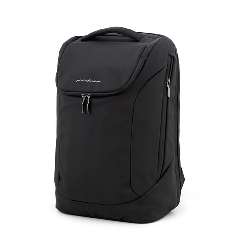 Black Pininfarina Segno "Active" Backpack in white background.
Front pocket with embroidered "pininfarina" logo.