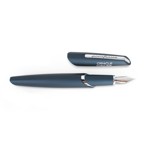 Pininfarina Segno "PF TWO Oracle Red Bull Racing" in its fountain pen version uncapped.